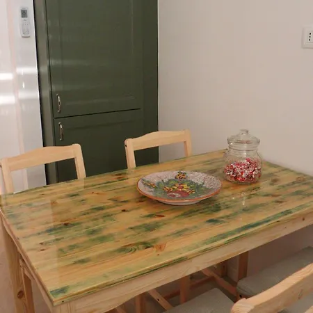 Charming Flat Near Center And Appartement *