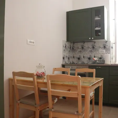 Appartement Charming Flat Near Center And *