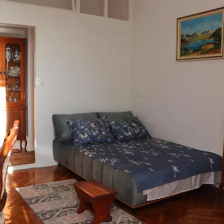 Appartement Charming Flat Near Center And