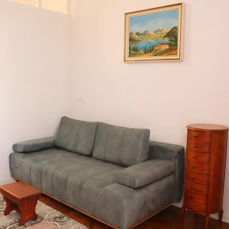 Charming Flat Near Center And Appartement *